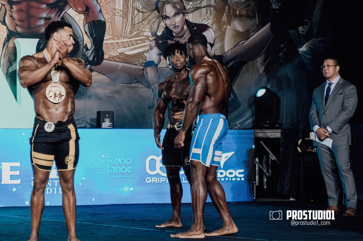 MEN’S PHYSIQUE. Photo & Video Production Studio #1