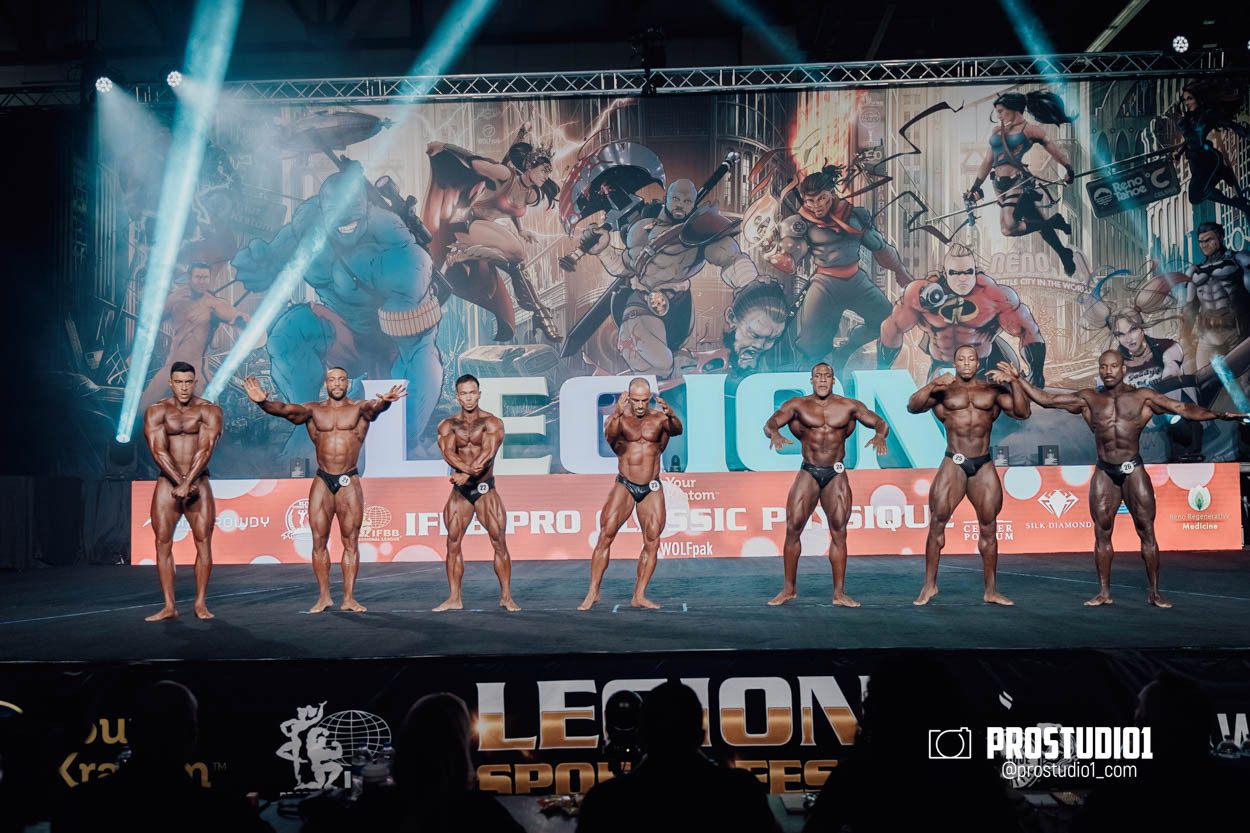 CLASSIC MEN’S PHYSIQUE. Photo & Video Production Studio #1