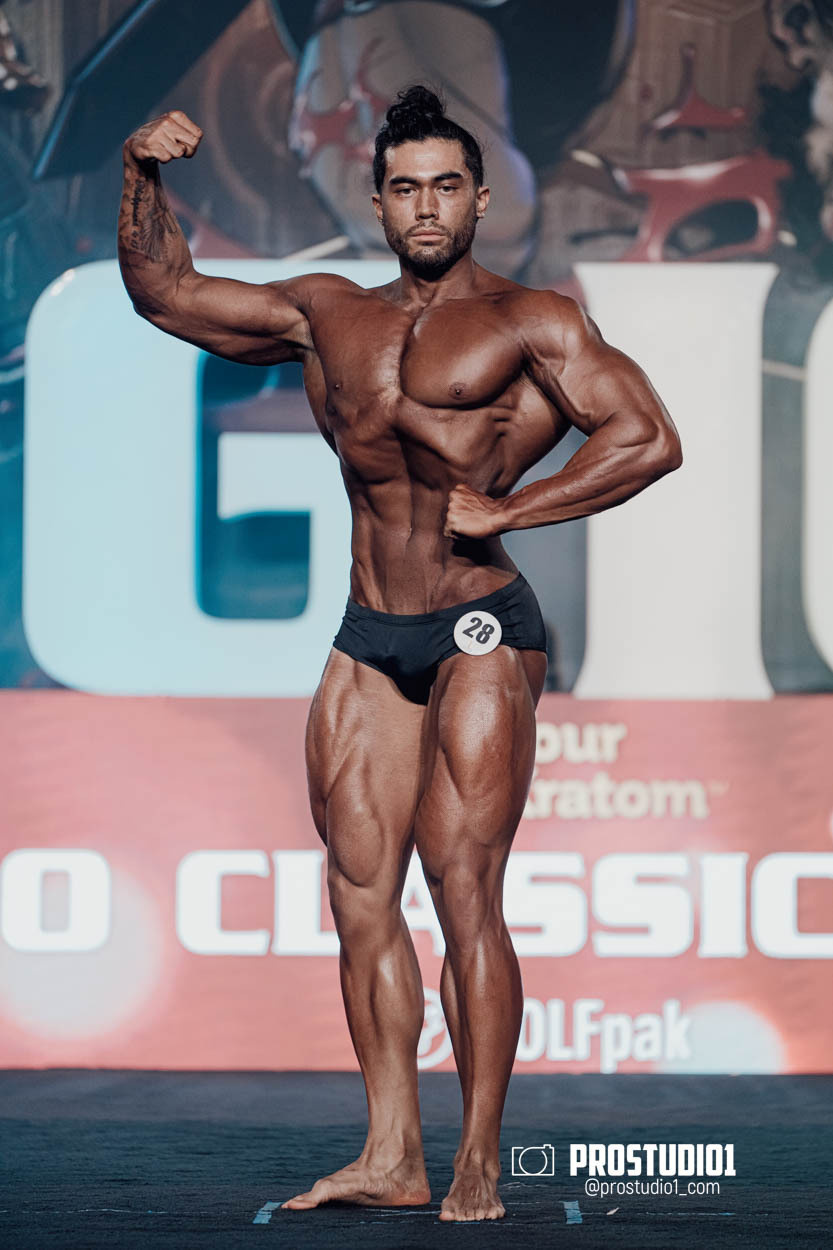 CLASSIC MEN’S PHYSIQUE. Photo & Video Production Studio #1