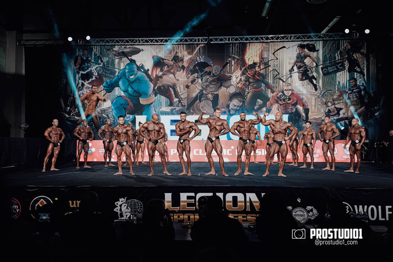 CLASSIC MEN’S PHYSIQUE. Photo & Video Production Studio #1