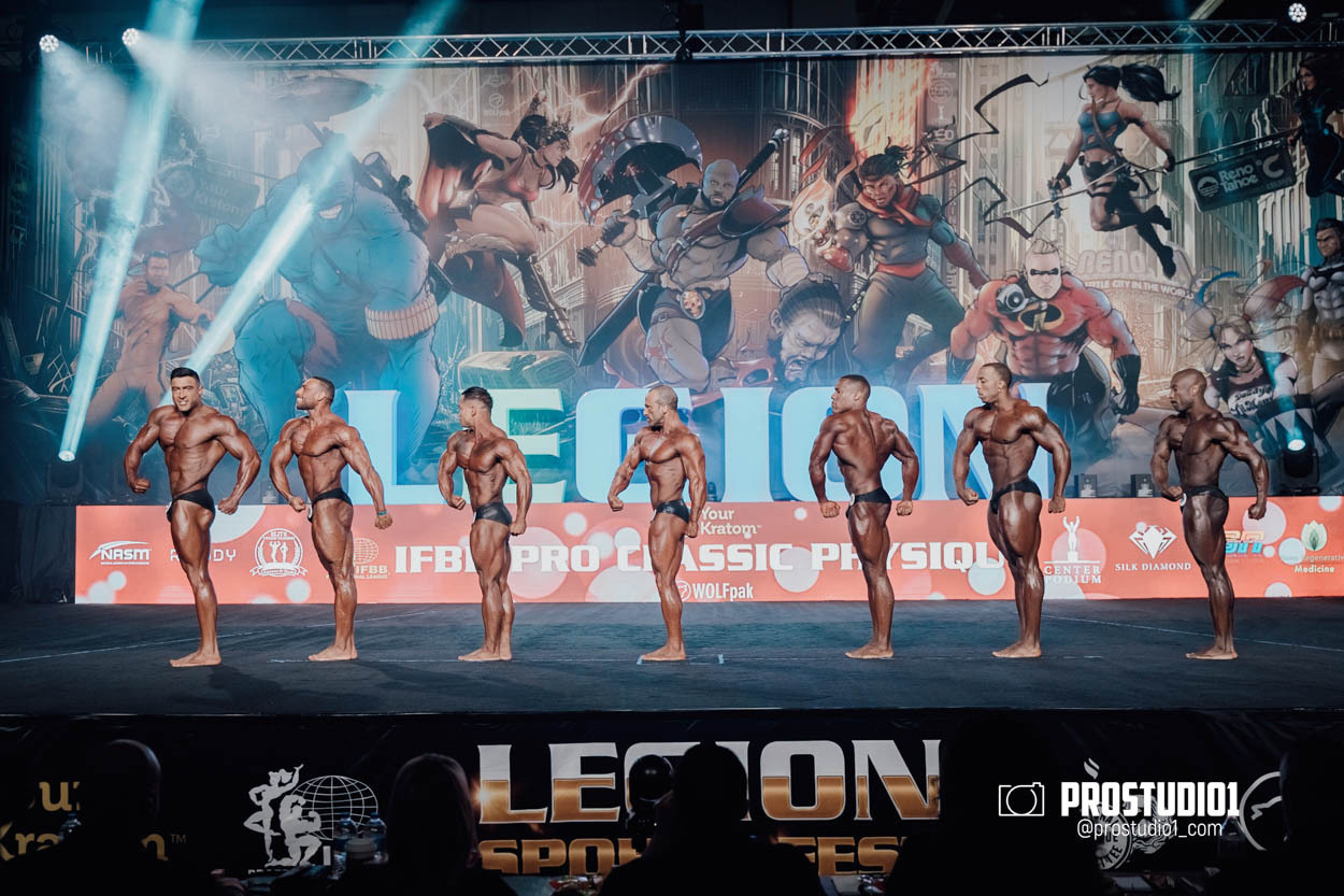 CLASSIC MEN’S PHYSIQUE. Photo & Video Production Studio #1