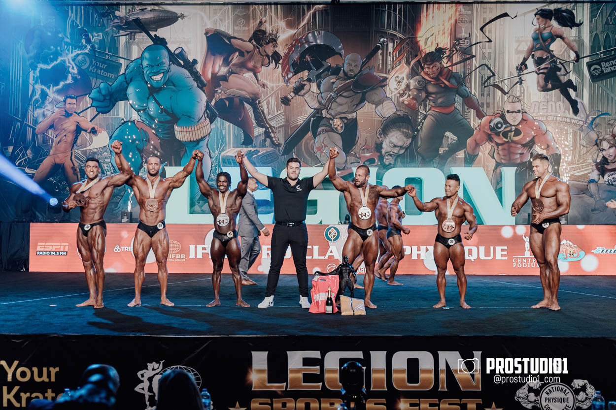 CLASSIC MEN’S PHYSIQUE. Photo & Video Production Studio #1