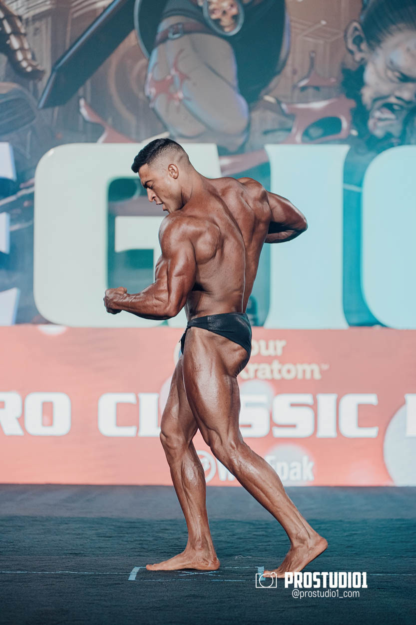 CLASSIC MEN’S PHYSIQUE. Photo & Video Production Studio #1