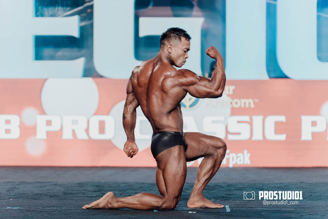 CLASSIC MEN’S PHYSIQUE. Photo & Video Production Studio #1