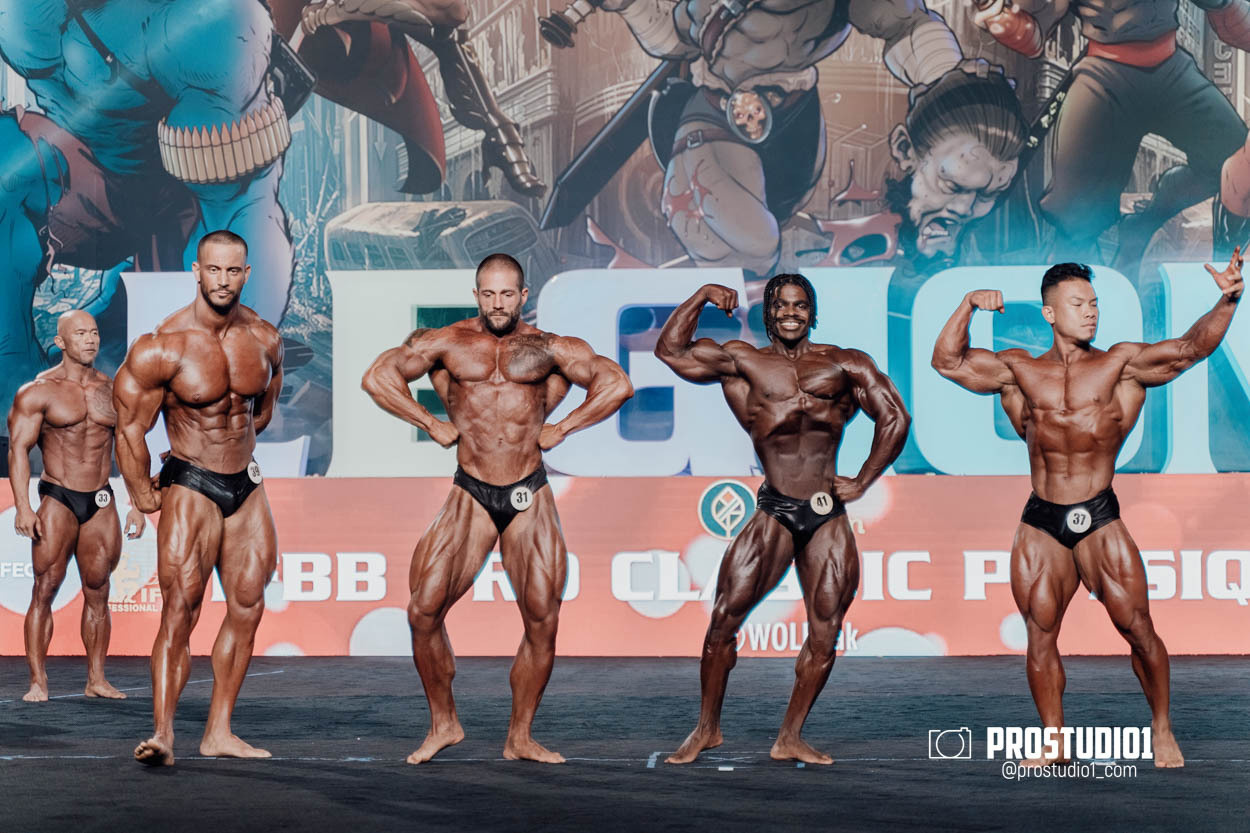 CLASSIC MEN’S PHYSIQUE. Photo & Video Production Studio #1