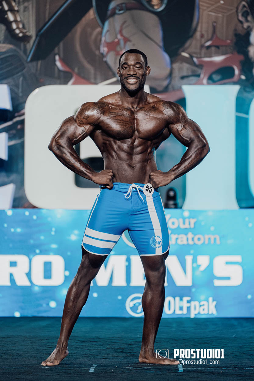 MEN’S PHYSIQUE. Photo & Video Production Studio #1