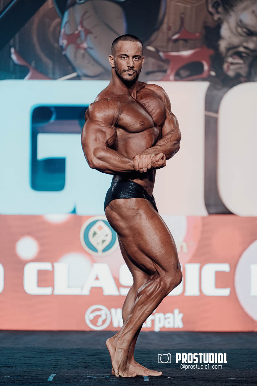 CLASSIC MEN’S PHYSIQUE. Photo & Video Production Studio #1
