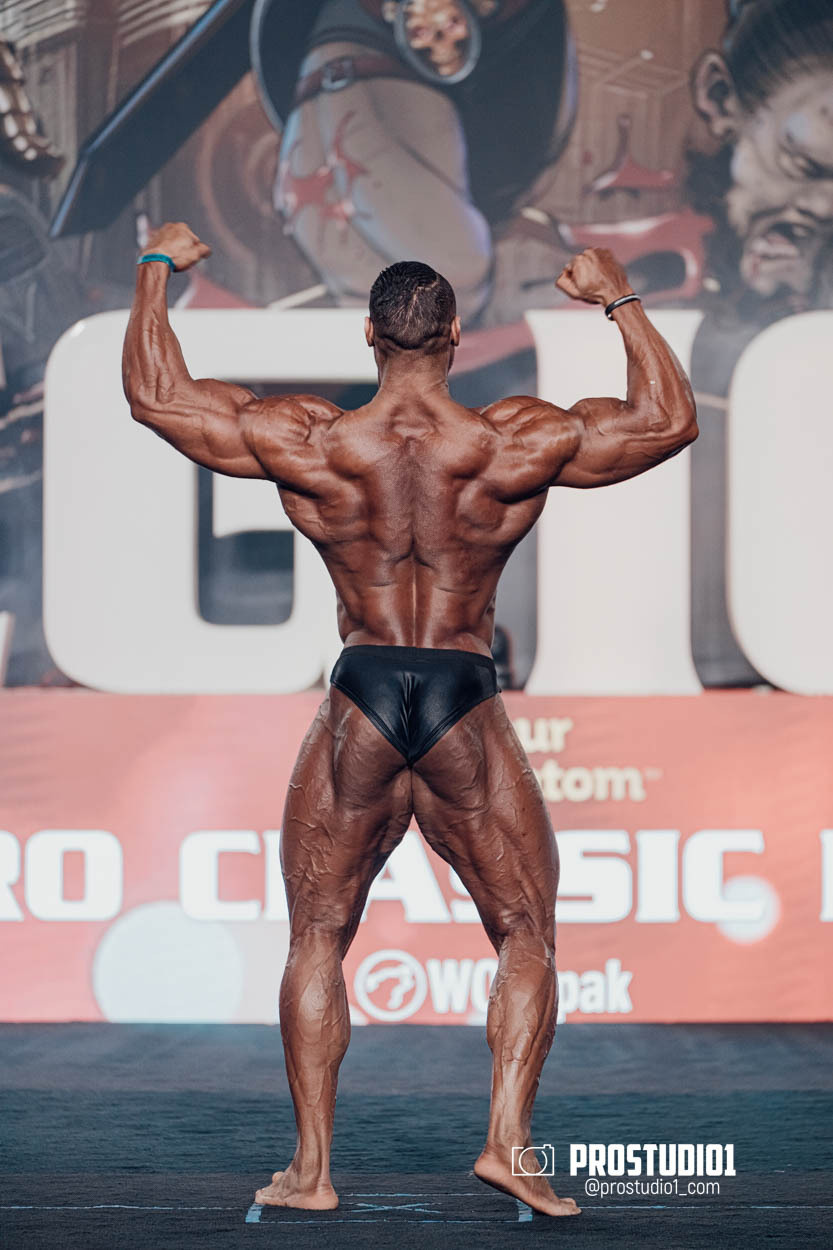 CLASSIC MEN’S PHYSIQUE. Photo & Video Production Studio #1