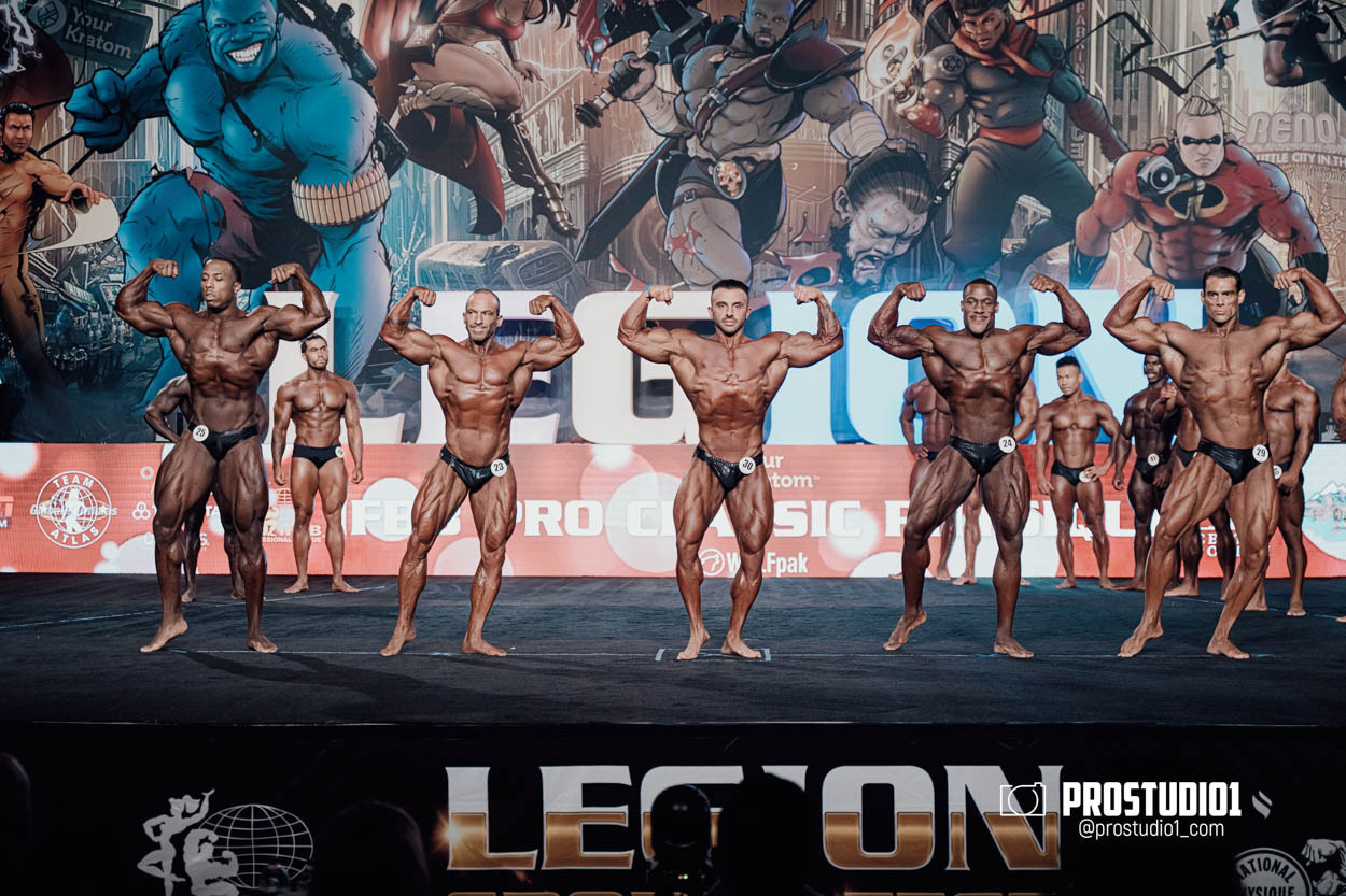CLASSIC MEN’S PHYSIQUE. Photo & Video Production Studio #1