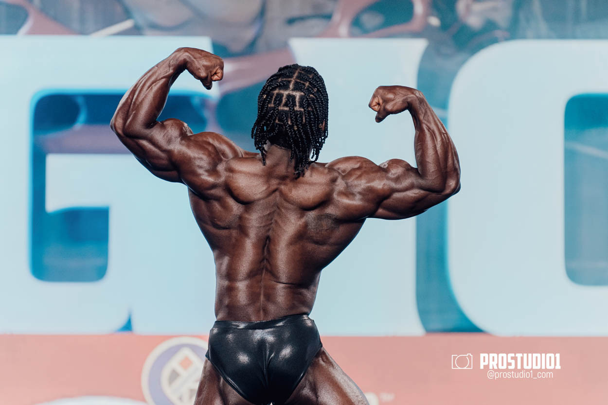 CLASSIC MEN’S PHYSIQUE. Photo & Video Production Studio #1