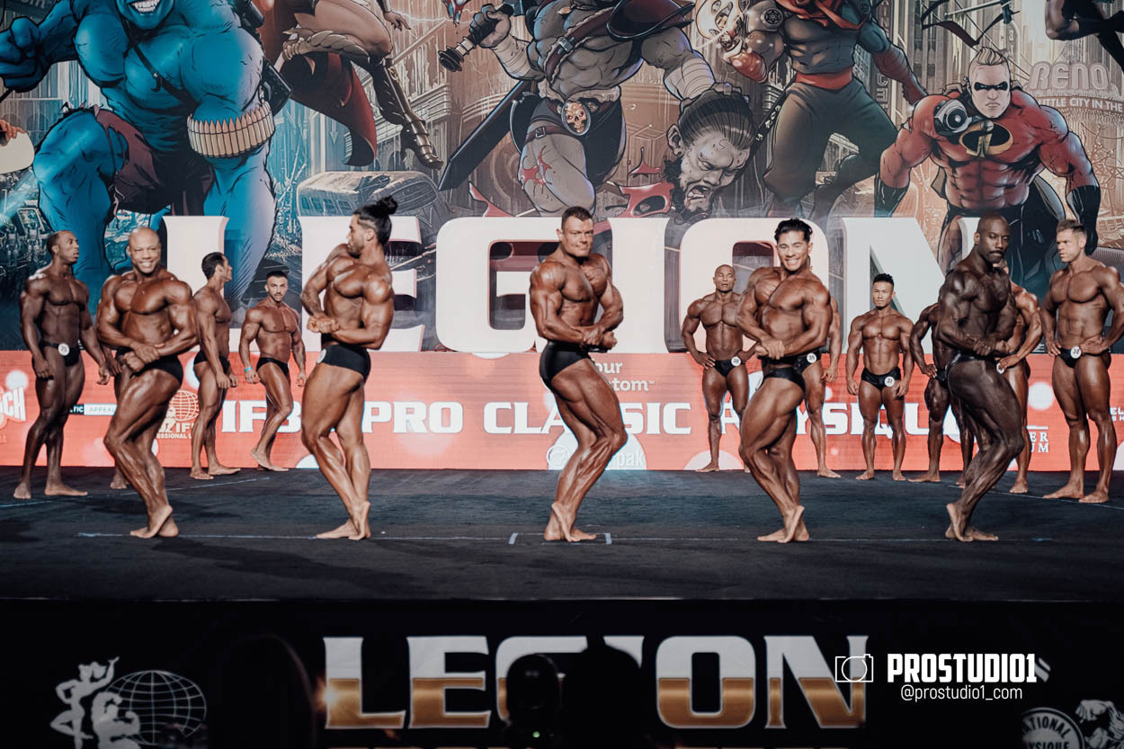 CLASSIC MEN’S PHYSIQUE. Photo & Video Production Studio #1