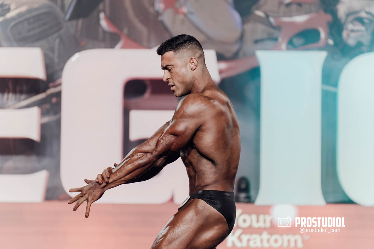 CLASSIC MEN’S PHYSIQUE. Photo & Video Production Studio #1