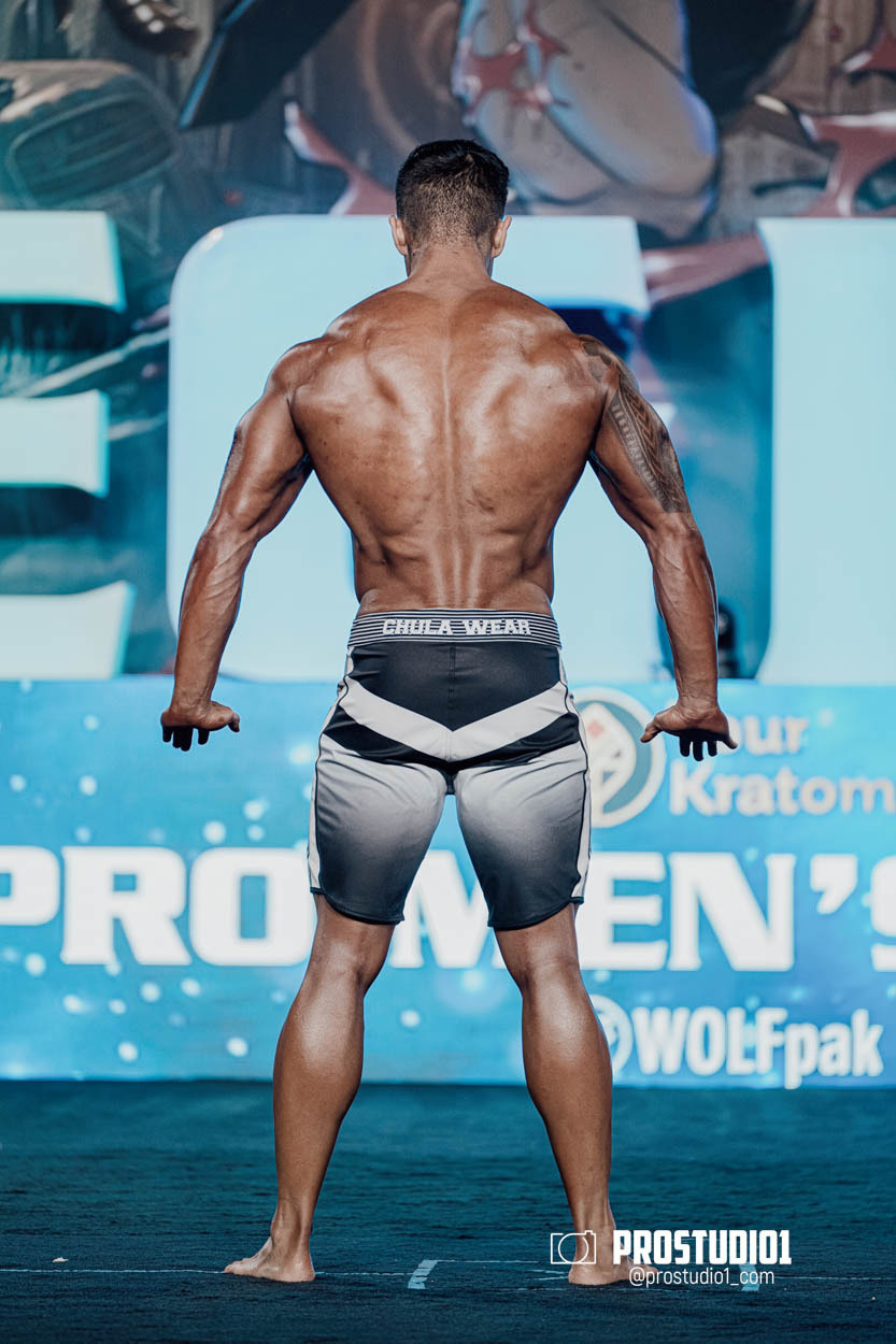 MEN’S PHYSIQUE. Photo & Video Production Studio #1