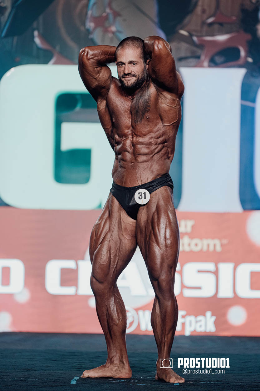 CLASSIC MEN’S PHYSIQUE. Photo & Video Production Studio #1
