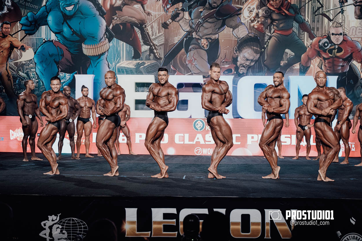 CLASSIC MEN’S PHYSIQUE. Photo & Video Production Studio #1
