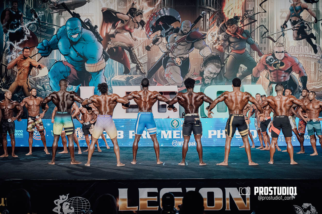 MEN’S PHYSIQUE. Photo & Video Production Studio #1