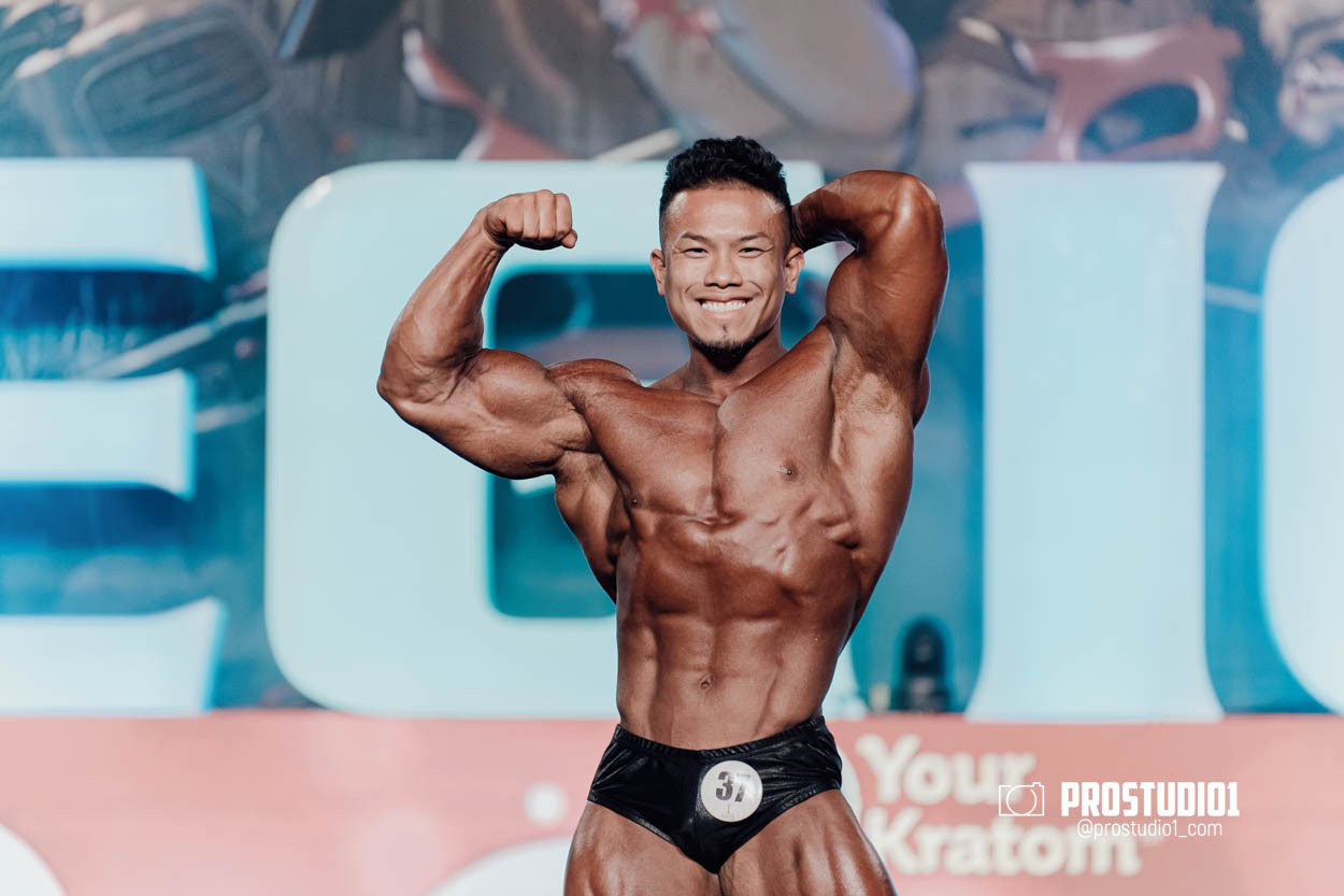 CLASSIC MEN’S PHYSIQUE. Photo & Video Production Studio #1