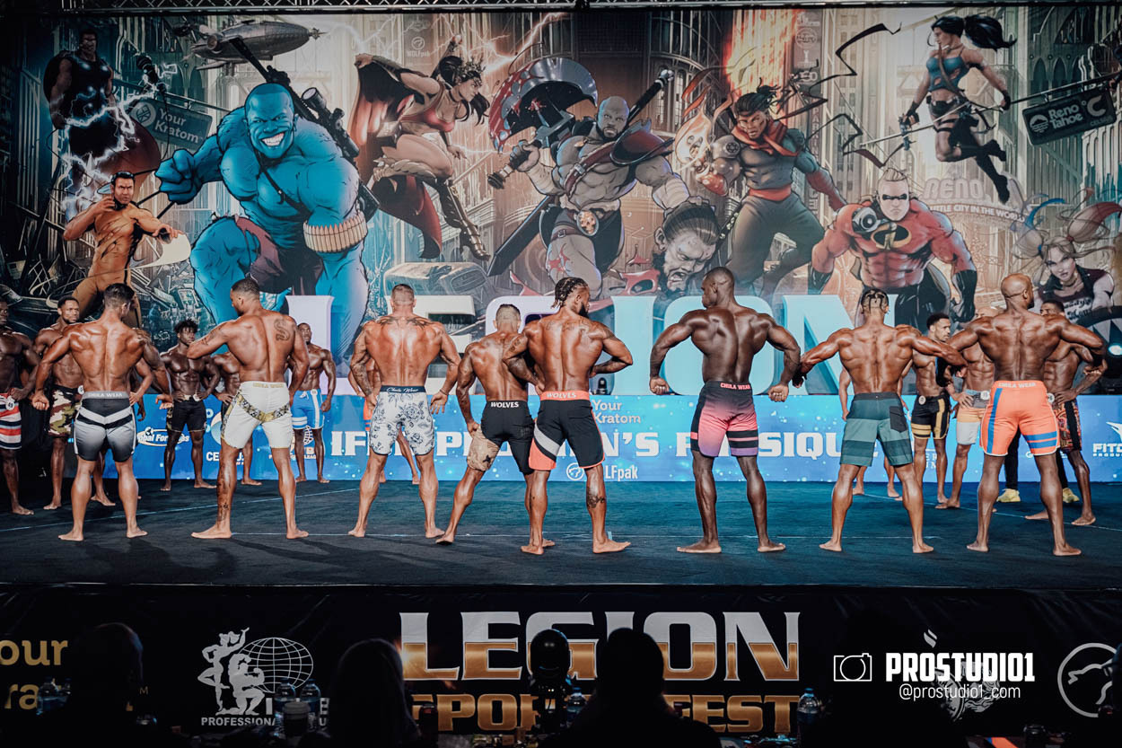 MEN’S PHYSIQUE. Photo & Video Production Studio #1