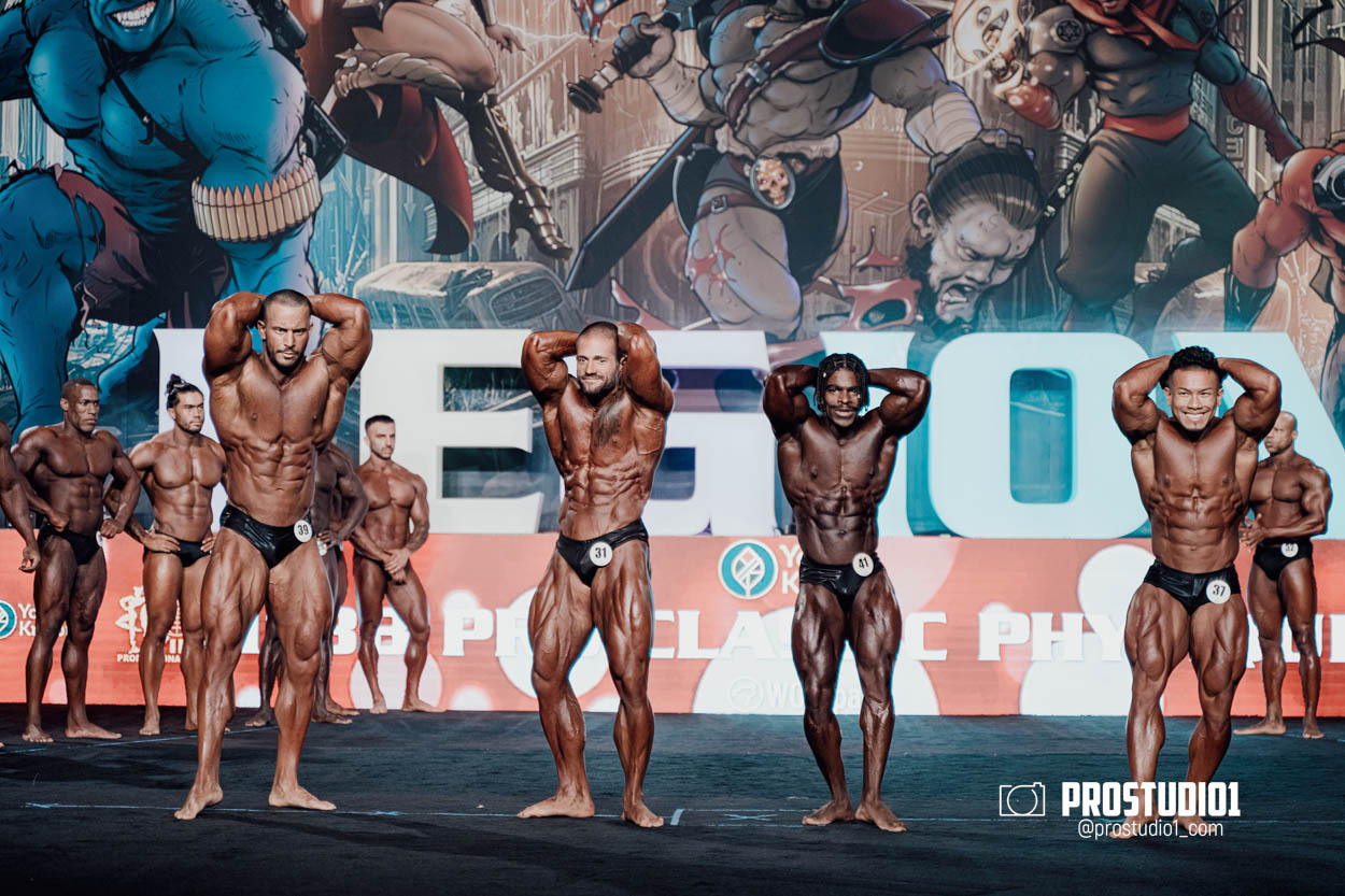 CLASSIC MEN’S PHYSIQUE. Photo & Video Production Studio #1