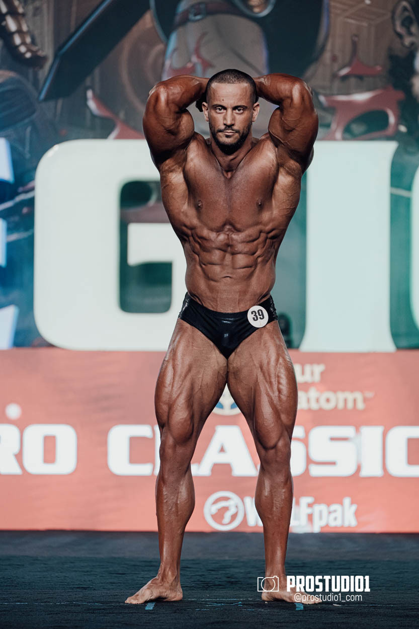 CLASSIC MEN’S PHYSIQUE. Photo & Video Production Studio #1