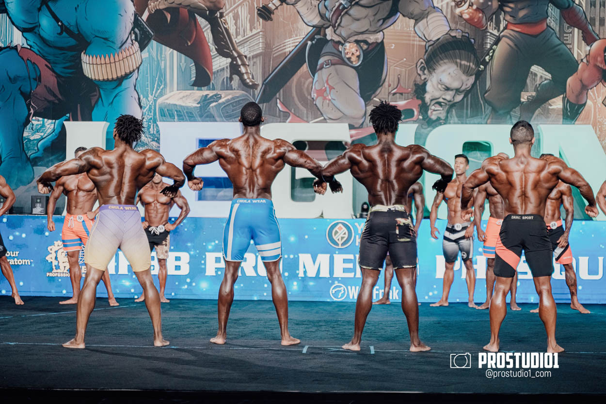 MEN’S PHYSIQUE. Photo & Video Production Studio #1