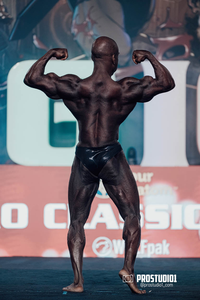 CLASSIC MEN’S PHYSIQUE. Photo & Video Production Studio #1