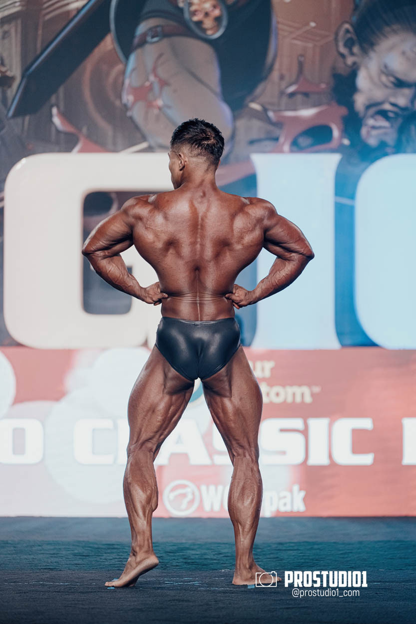 CLASSIC MEN’S PHYSIQUE. Photo & Video Production Studio #1