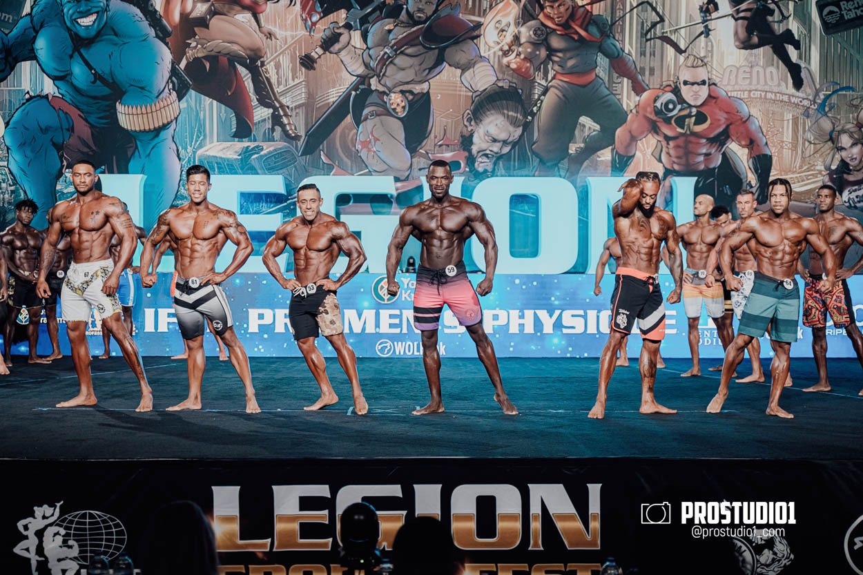 MEN’S PHYSIQUE. Photo & Video Production Studio #1