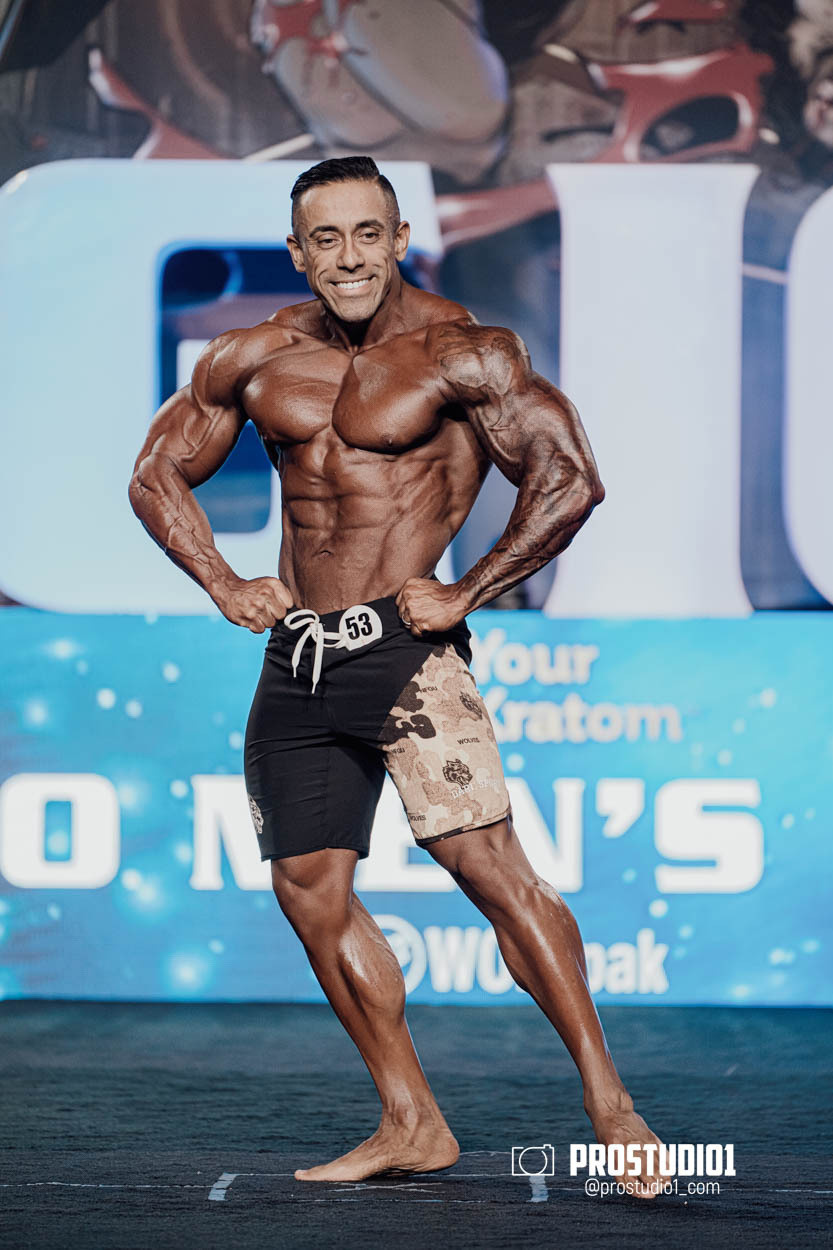 MEN’S PHYSIQUE. Photo & Video Production Studio #1