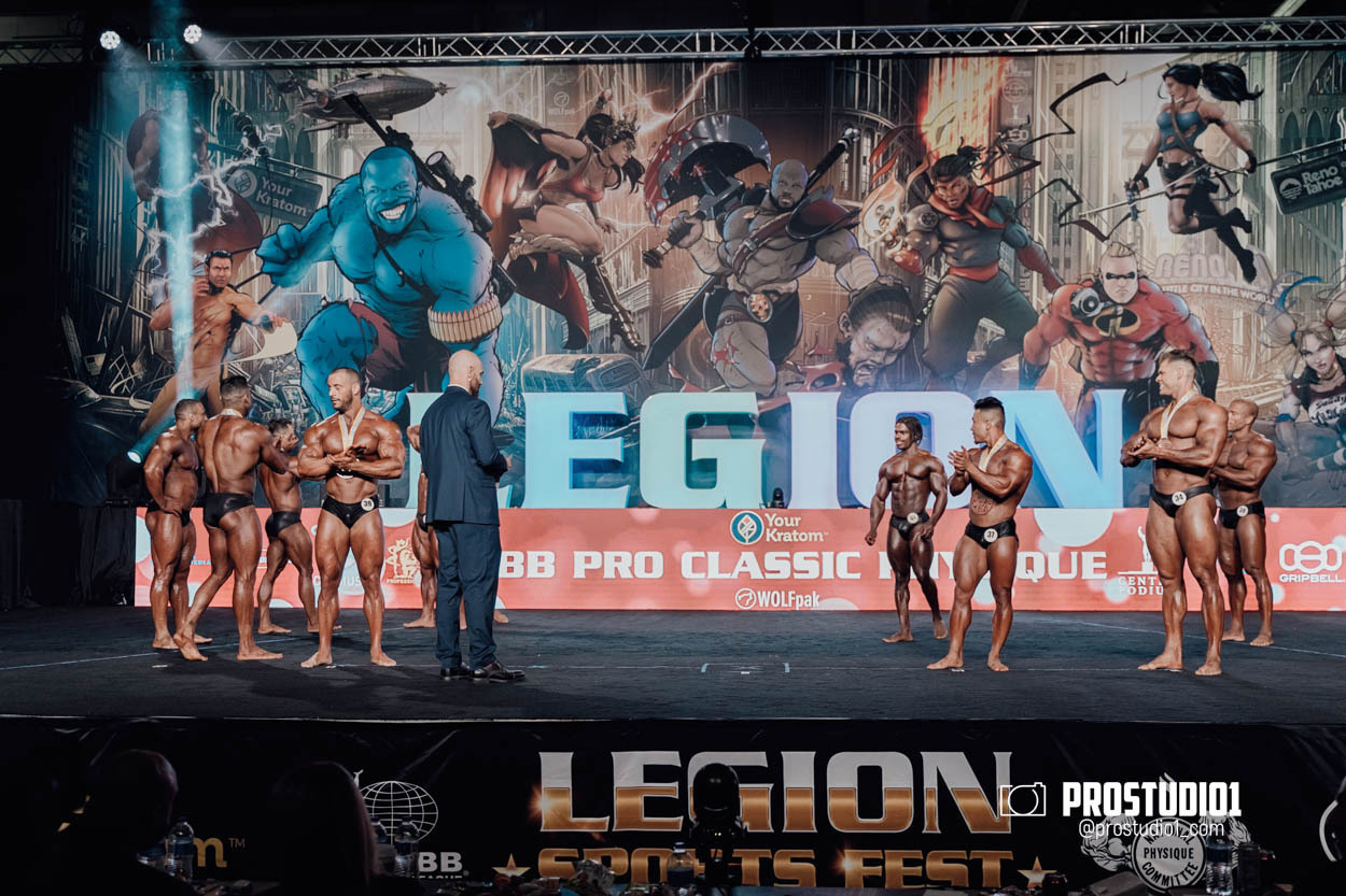 CLASSIC MEN’S PHYSIQUE. Photo & Video Production Studio #1