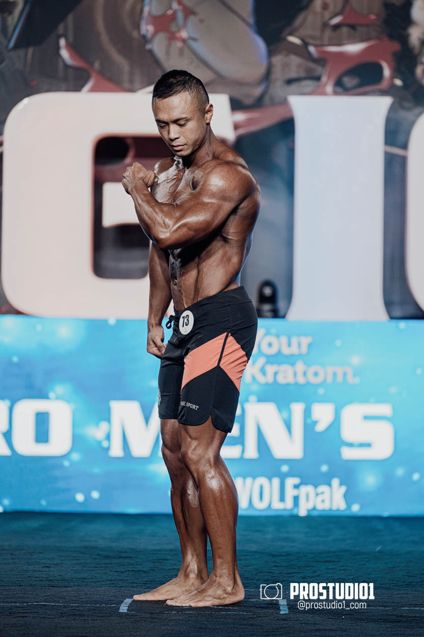 MEN’S PHYSIQUE. Photo & Video Production Studio #1