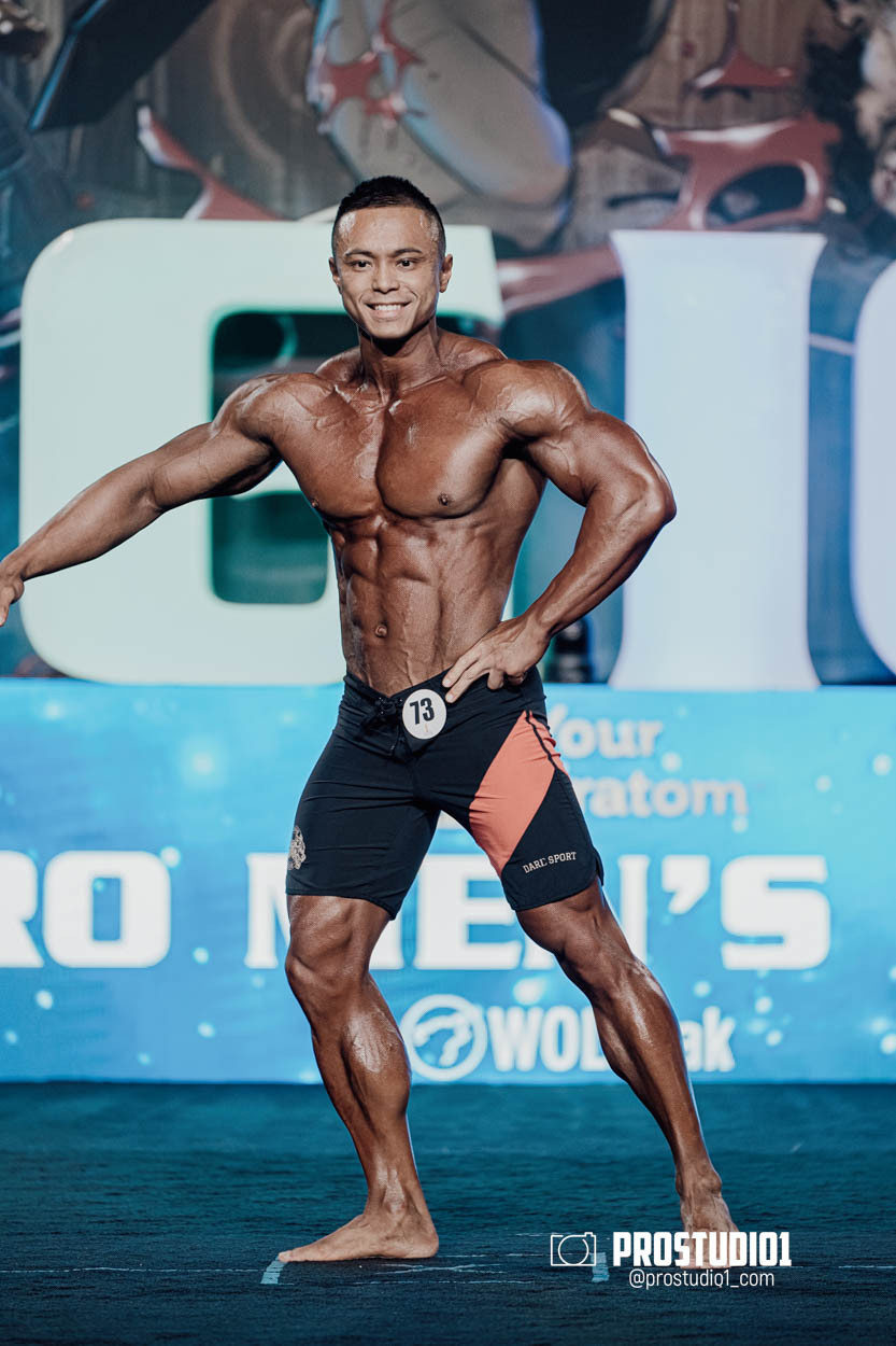 MEN’S PHYSIQUE. Photo & Video Production Studio #1