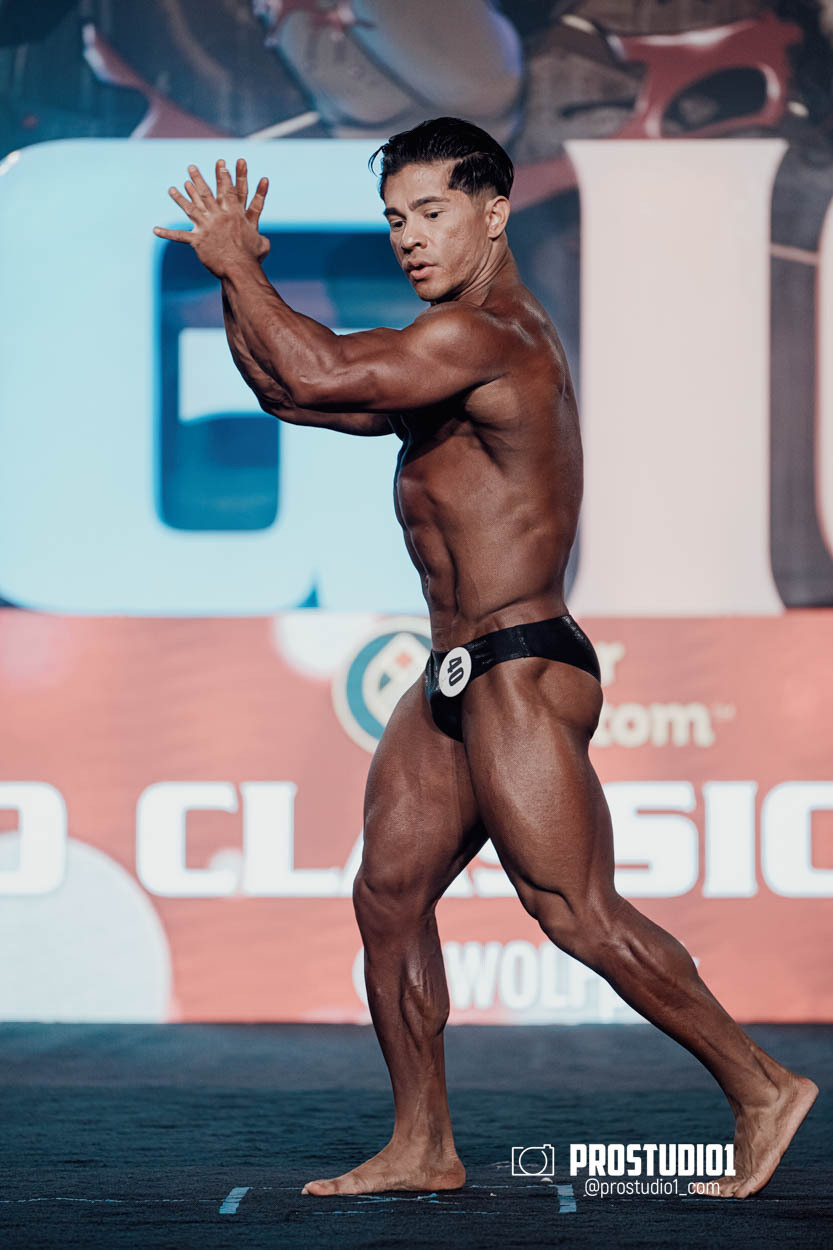 CLASSIC MEN’S PHYSIQUE. Photo & Video Production Studio #1