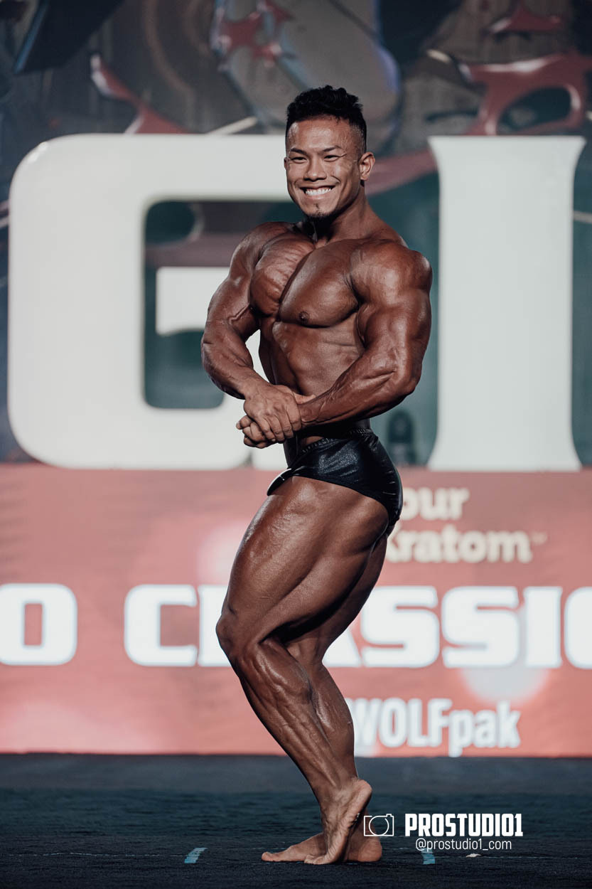 CLASSIC MEN’S PHYSIQUE. Photo & Video Production Studio #1