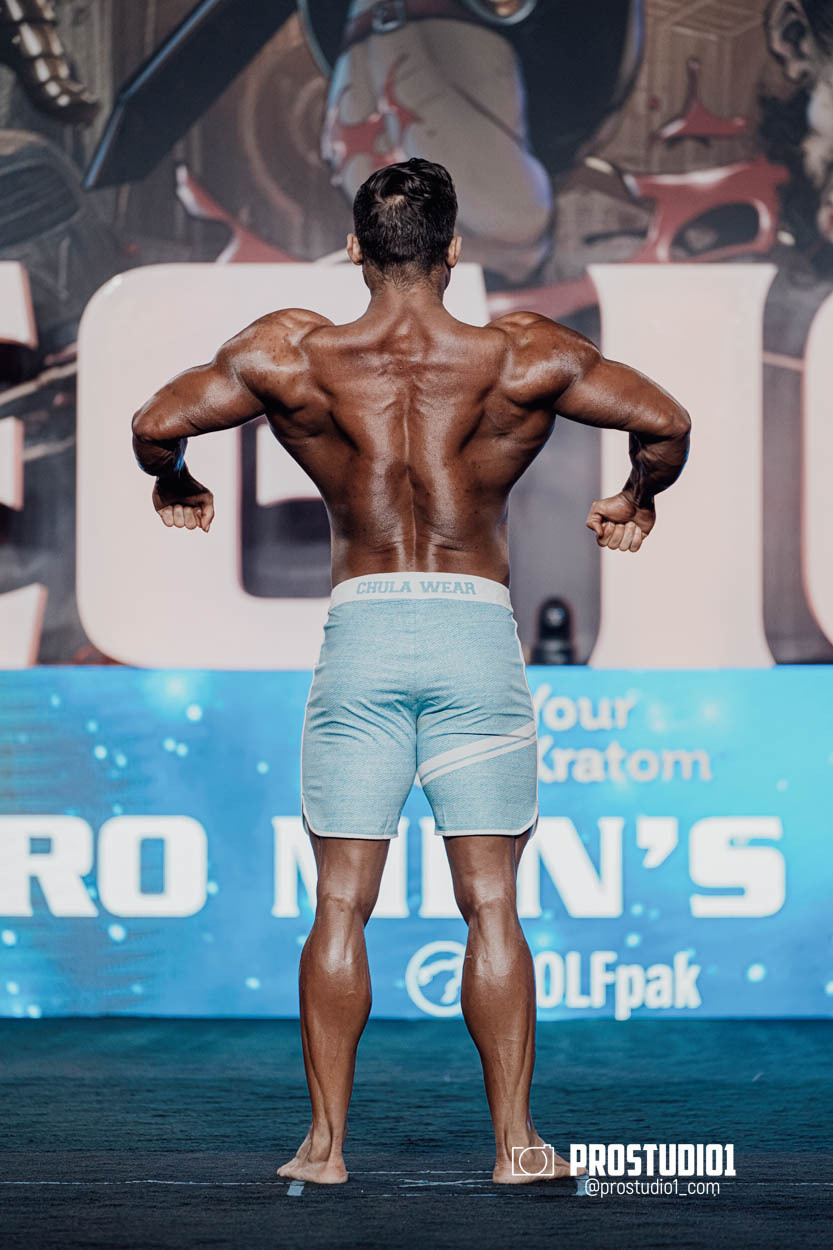 MEN’S PHYSIQUE. Photo & Video Production Studio #1