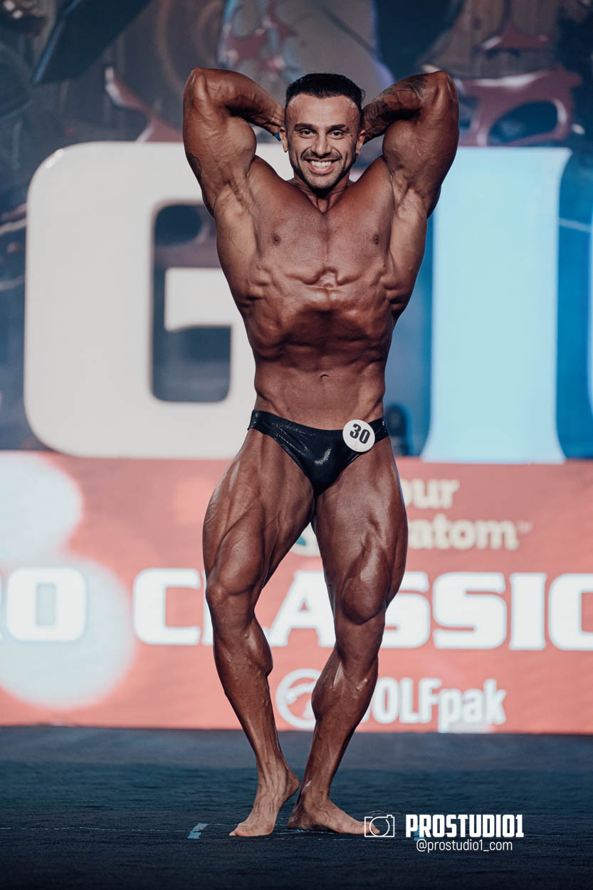 CLASSIC MEN’S PHYSIQUE. Photo & Video Production Studio #1