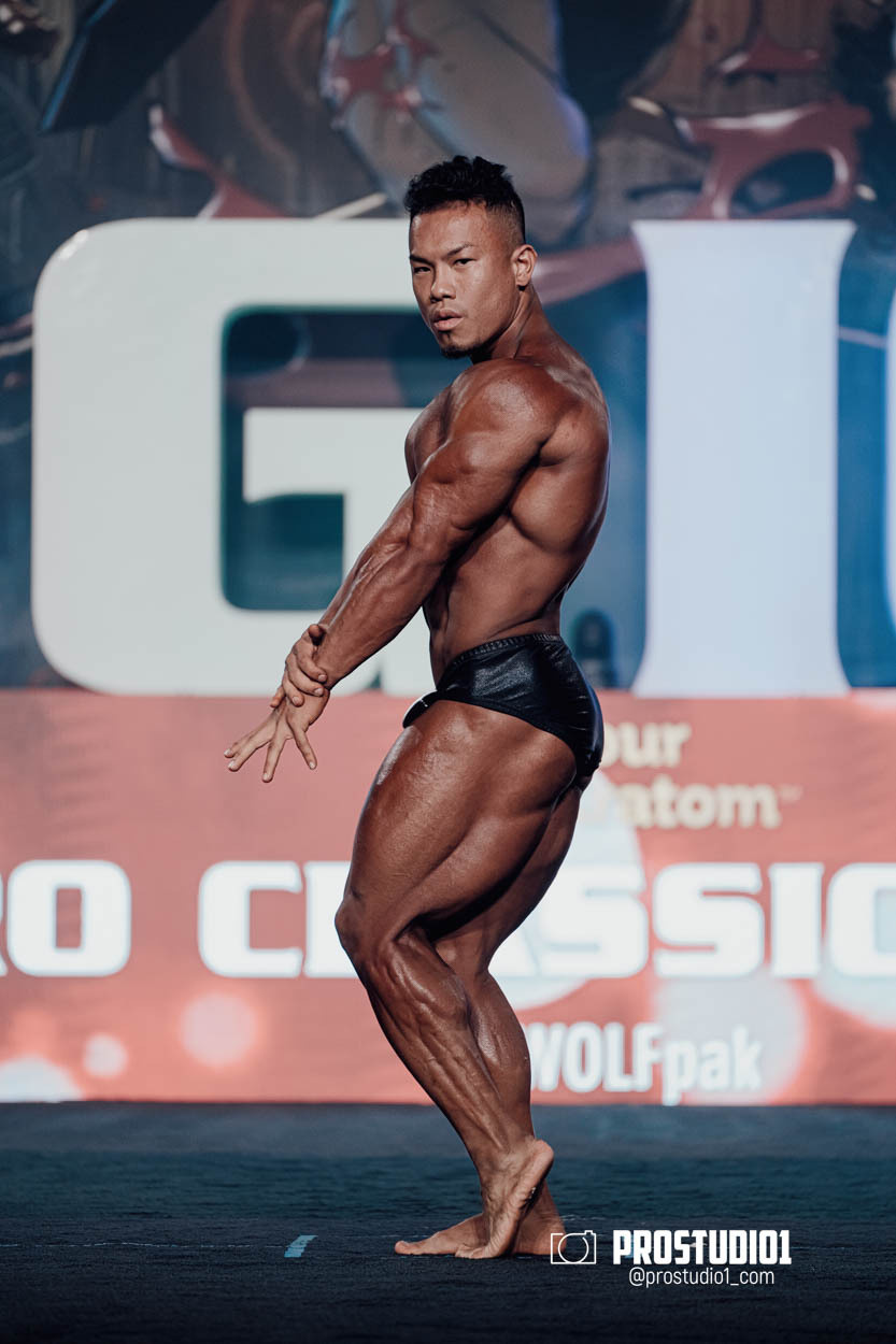 CLASSIC MEN’S PHYSIQUE. Photo & Video Production Studio #1