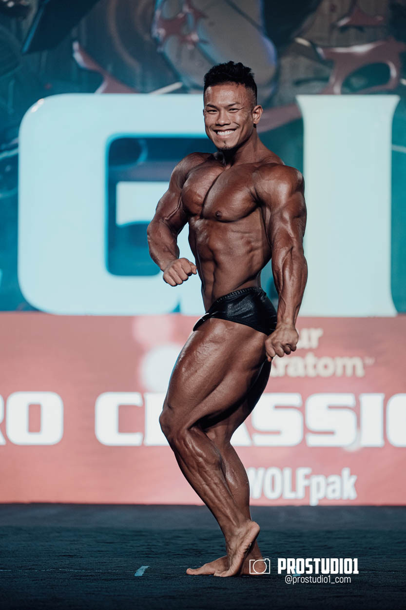 CLASSIC MEN’S PHYSIQUE. Photo & Video Production Studio #1