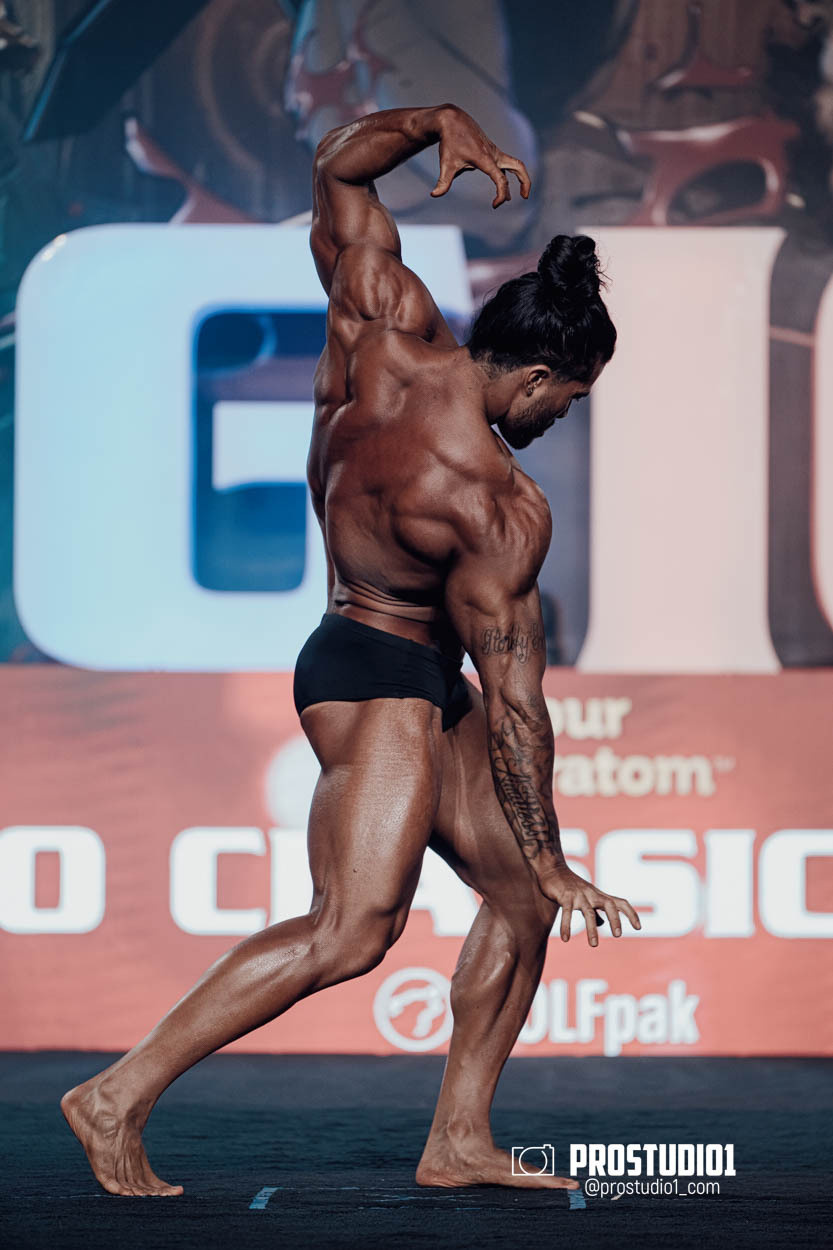 CLASSIC MEN’S PHYSIQUE. Photo & Video Production Studio #1