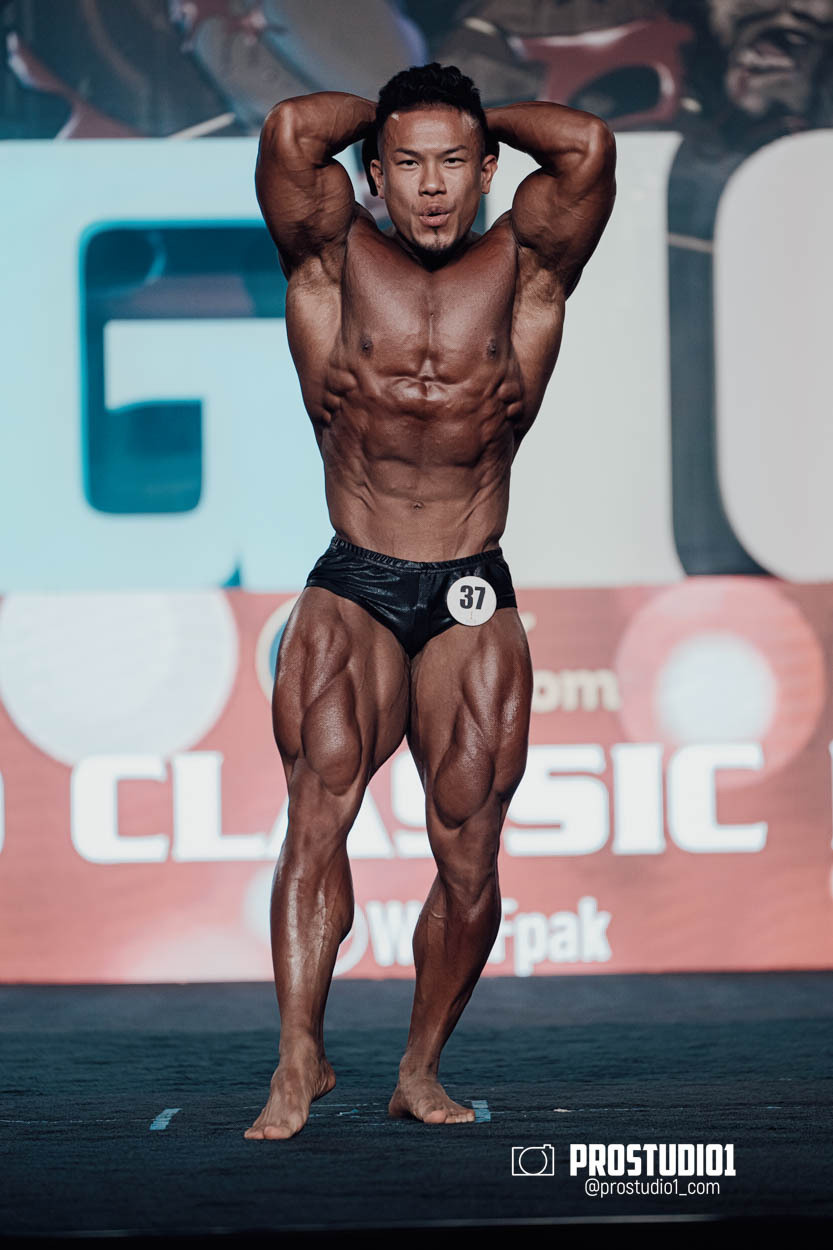 CLASSIC MEN’S PHYSIQUE. Photo & Video Production Studio #1