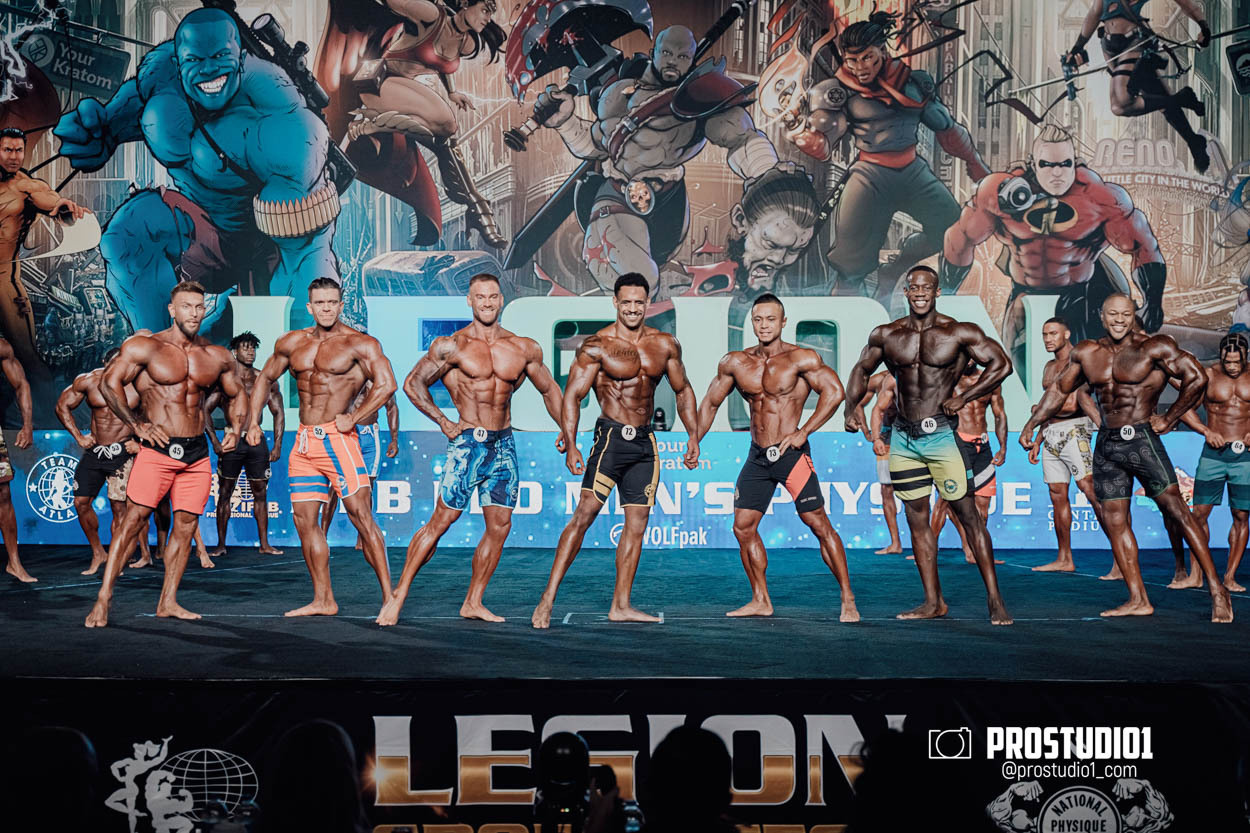 MEN’S PHYSIQUE. Photo & Video Production Studio #1