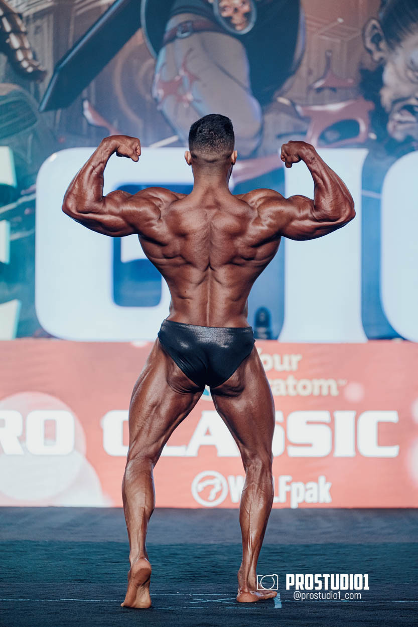 CLASSIC MEN’S PHYSIQUE. Photo & Video Production Studio #1