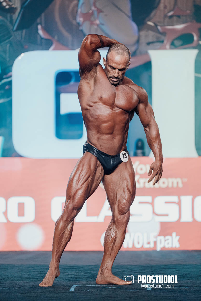 CLASSIC MEN’S PHYSIQUE. Photo & Video Production Studio #1