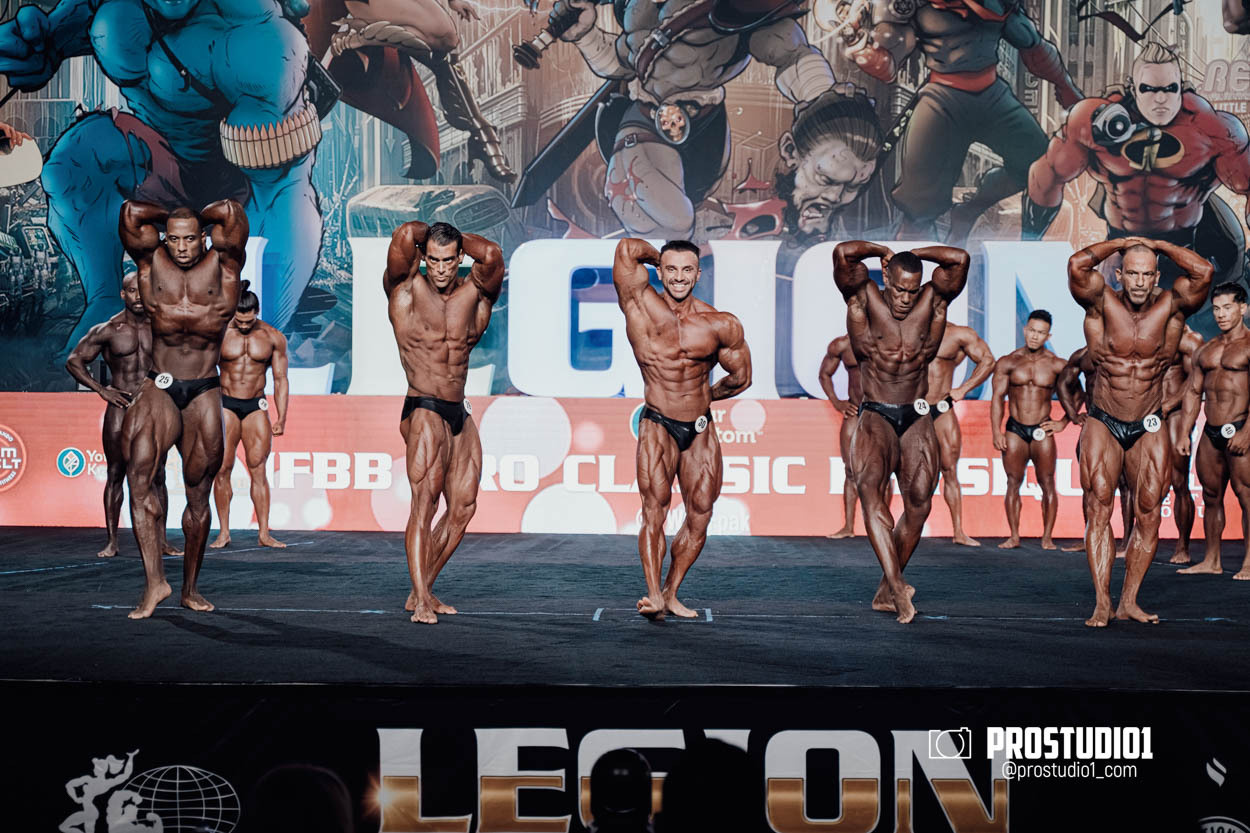 CLASSIC MEN’S PHYSIQUE. Photo & Video Production Studio #1