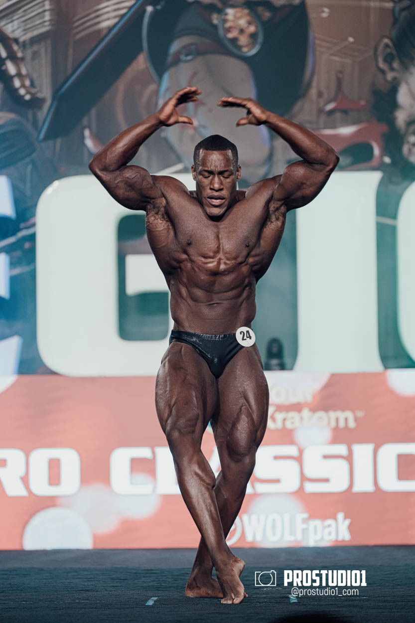 CLASSIC MEN’S PHYSIQUE. Photo & Video Production Studio #1