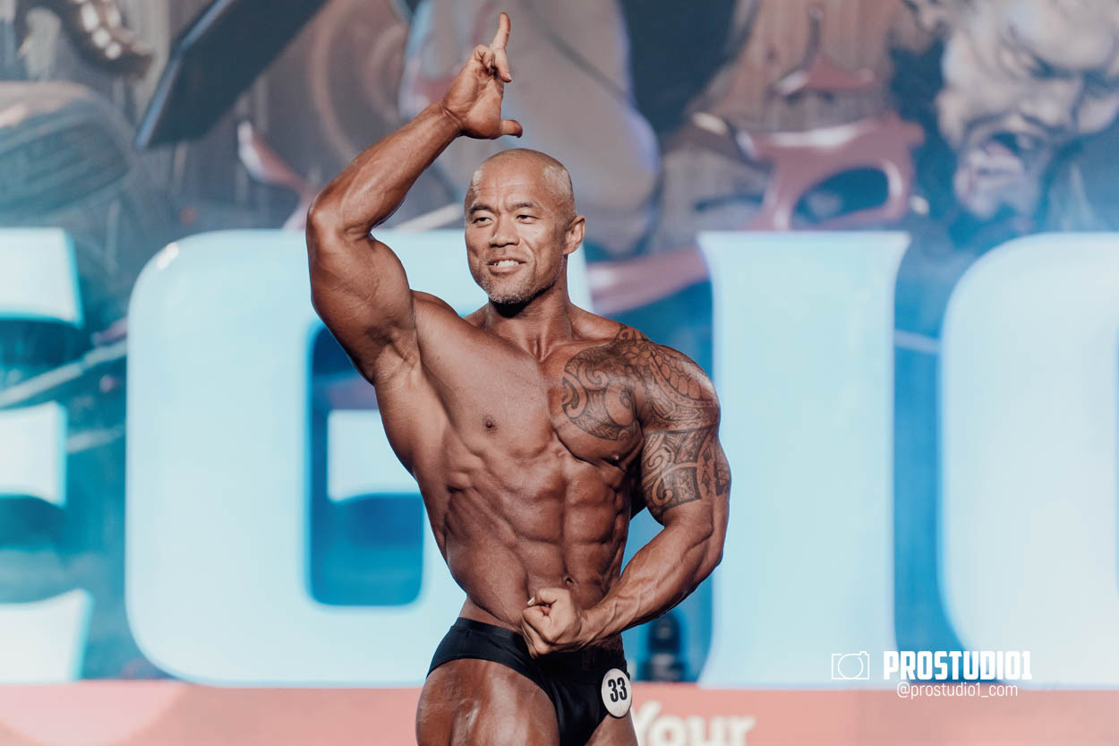 CLASSIC MEN’S PHYSIQUE. Photo & Video Production Studio #1