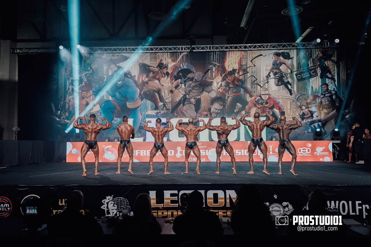 CLASSIC MEN’S PHYSIQUE. Photo & Video Production Studio #1