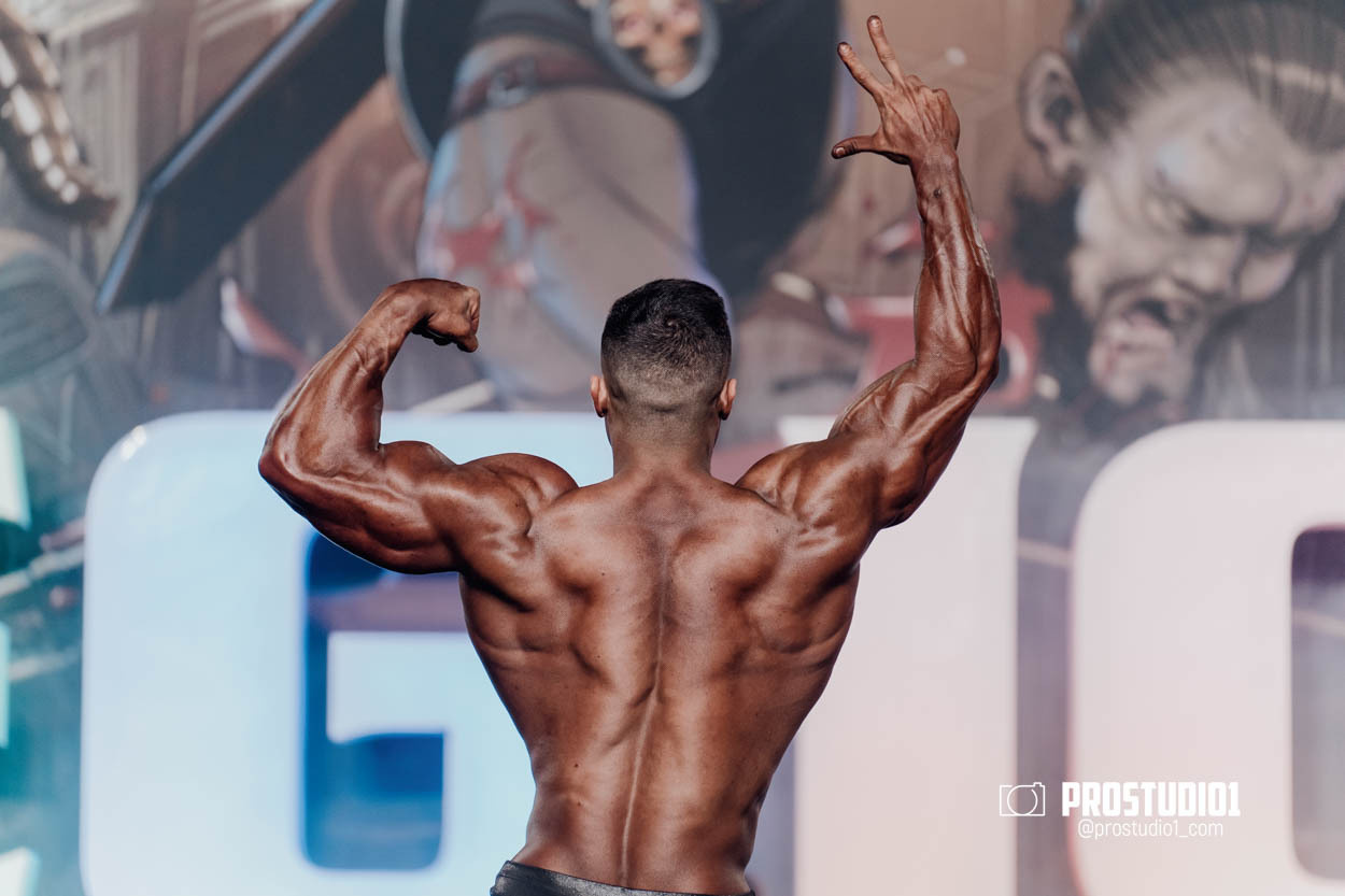 CLASSIC MEN’S PHYSIQUE. Photo & Video Production Studio #1