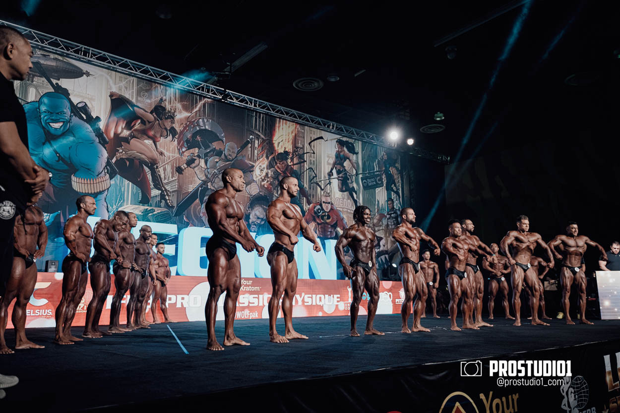 CLASSIC MEN’S PHYSIQUE. Photo & Video Production Studio #1
