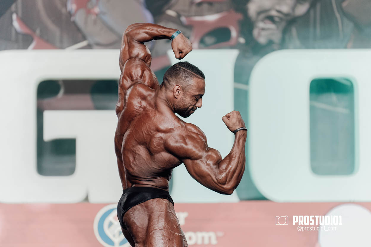 CLASSIC MEN’S PHYSIQUE. Photo & Video Production Studio #1